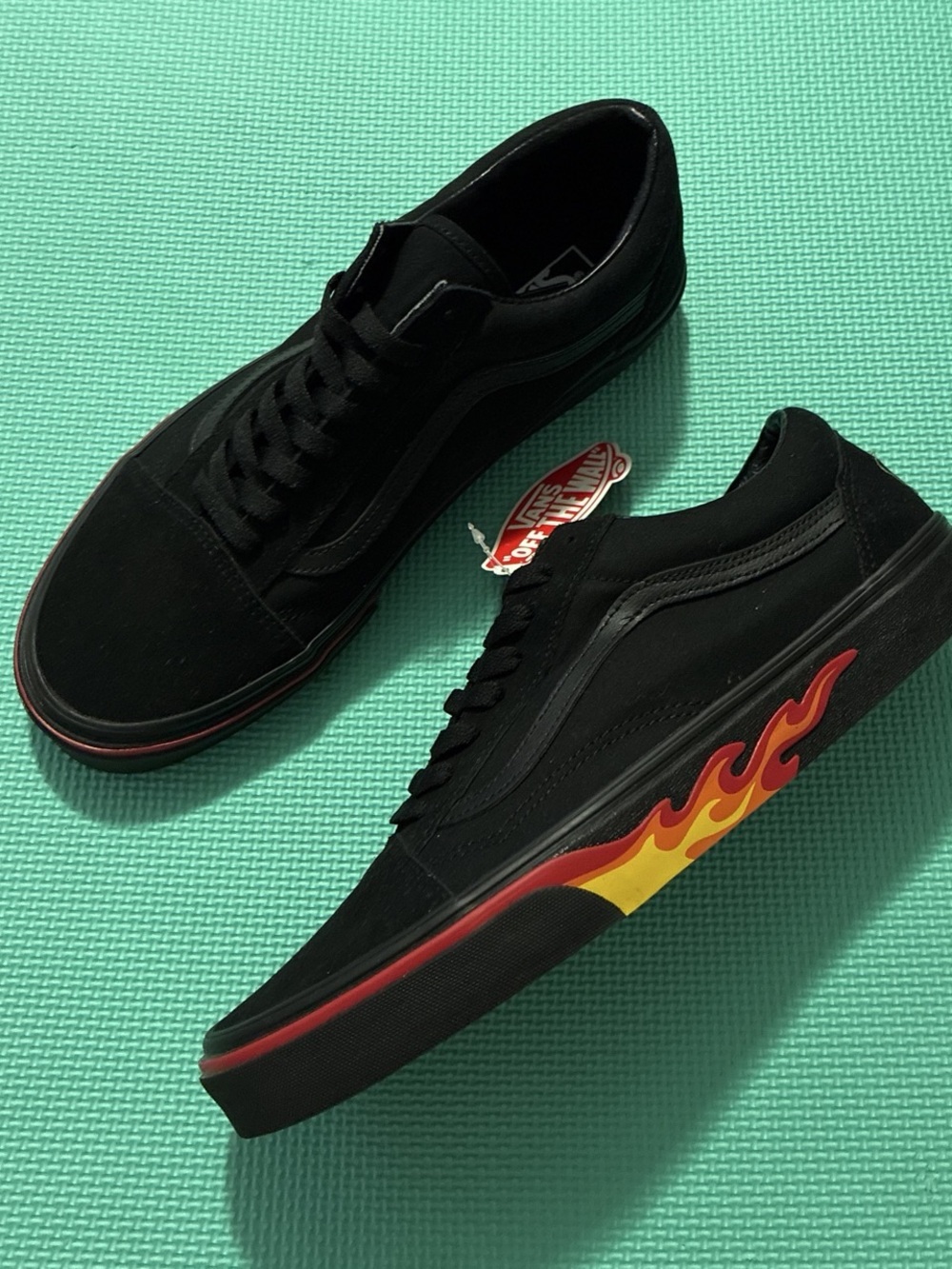 Brand New Vans Men’s Old Skool Shoes